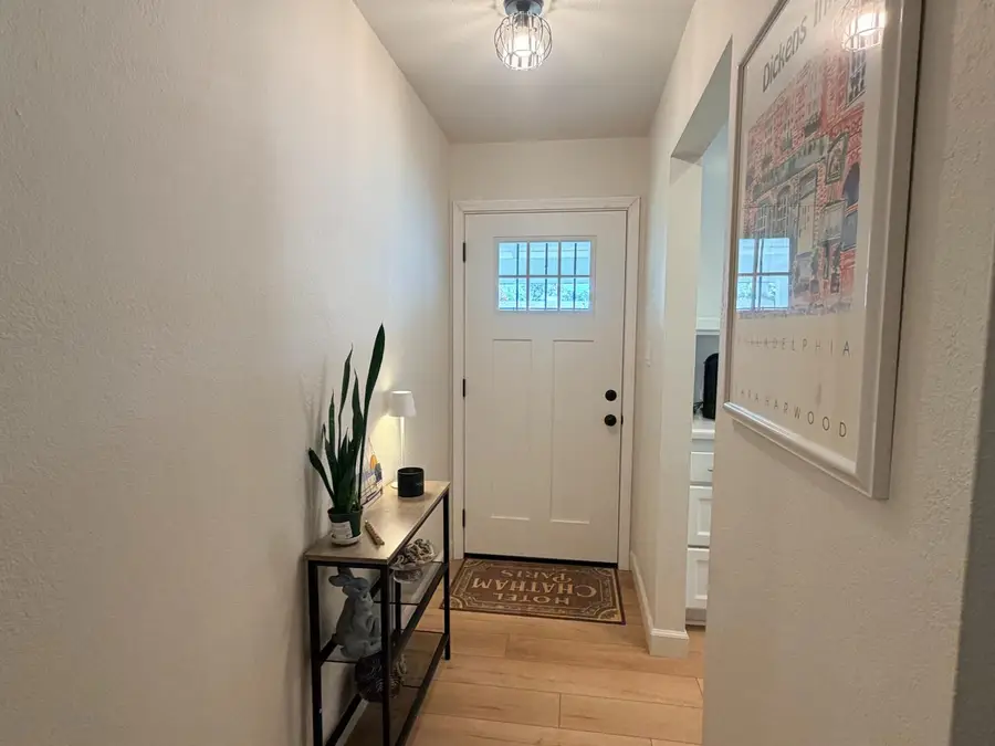9313 Emily Street, Elk Grove, CA 95624 - #2