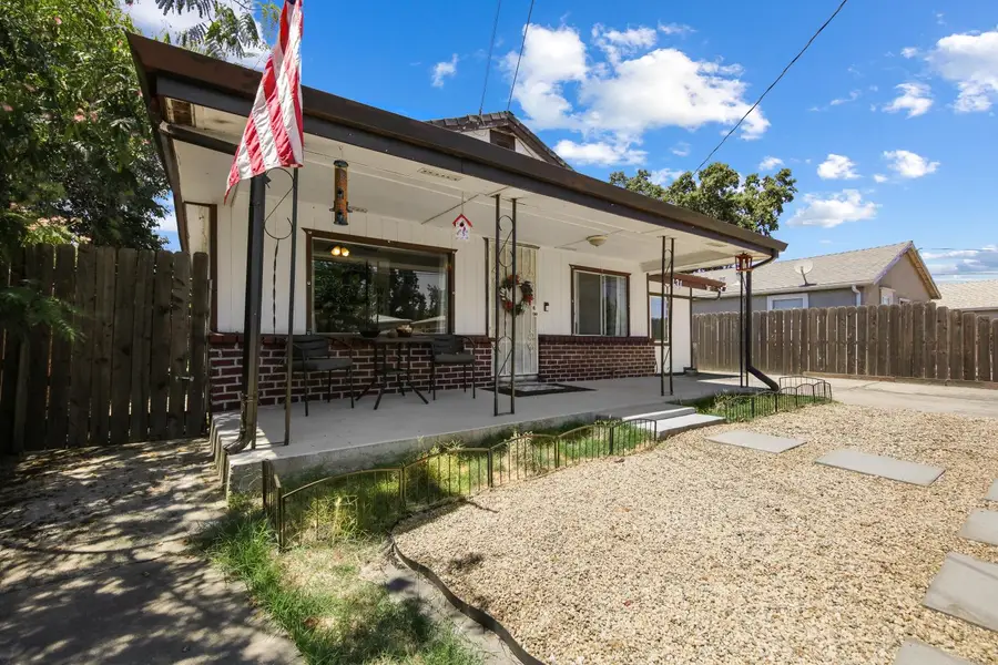 631 S Oro Avenue, Stockton, CA 95215 - #2