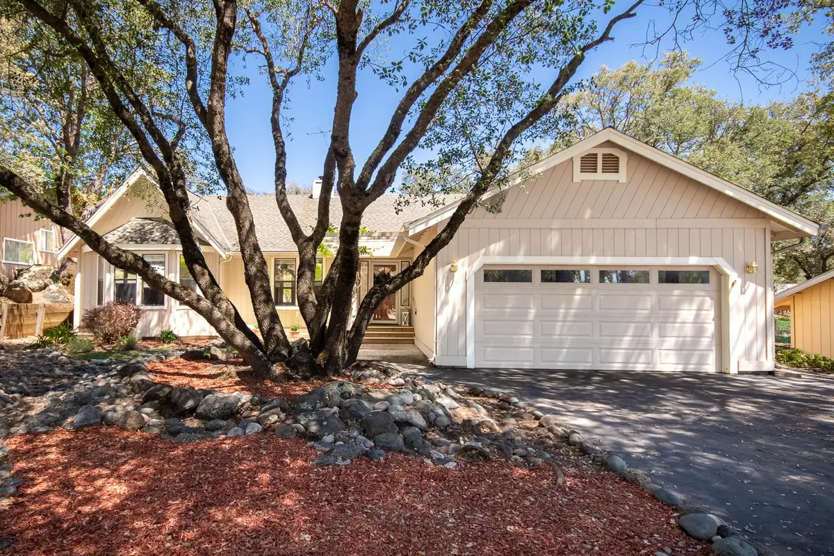18018 Hummingbird Drive, Penn Valley, CA 95946 - #1