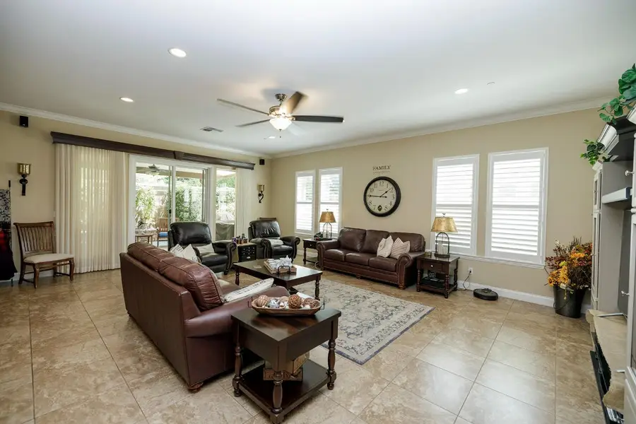 391 Via Attivo, Oakdale, CA 95361 - #3