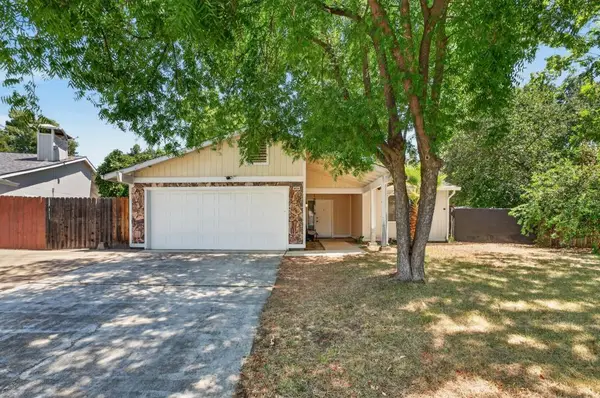 8424 Lost Mine Court, Citrus Heights, CA 95621