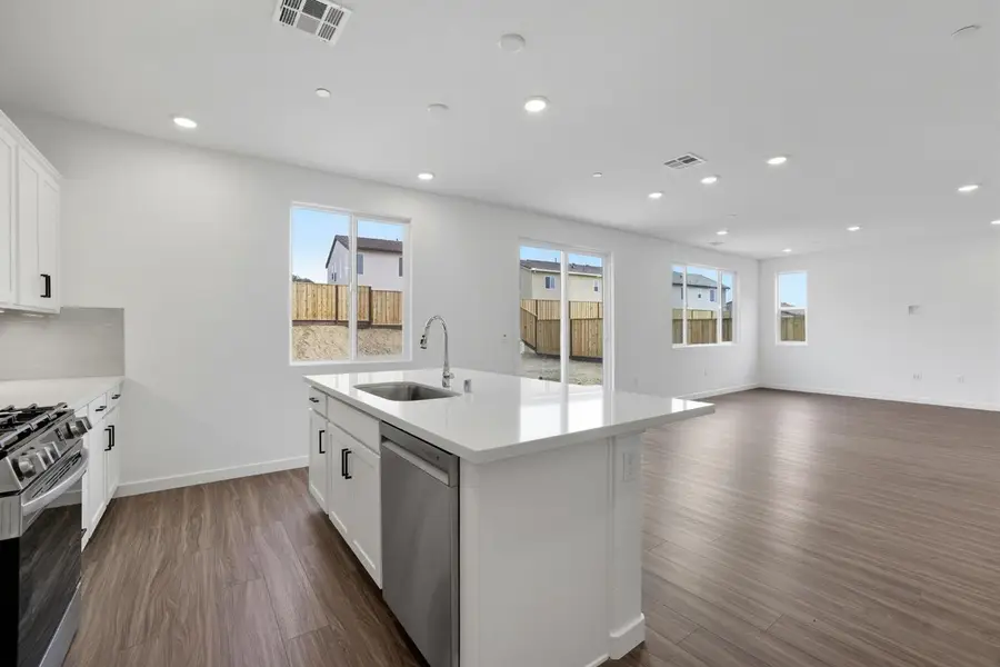 221 Rafters Court, Lincoln, CA 95648 - #3