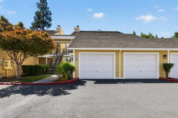 1311 W Century Boulevard #27, Lodi, CA 95242