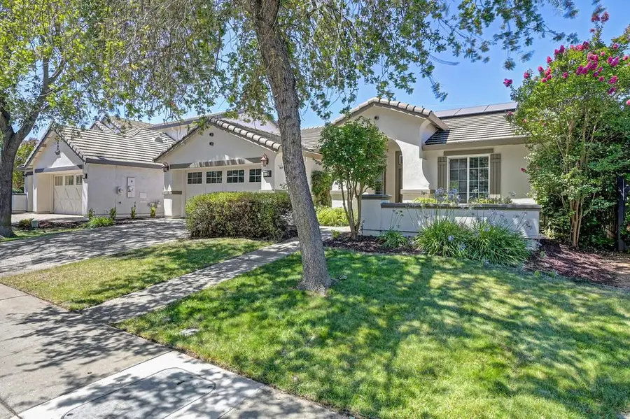 11721 Azalea Garden Way, Rancho Cordova, CA 95742 - #2