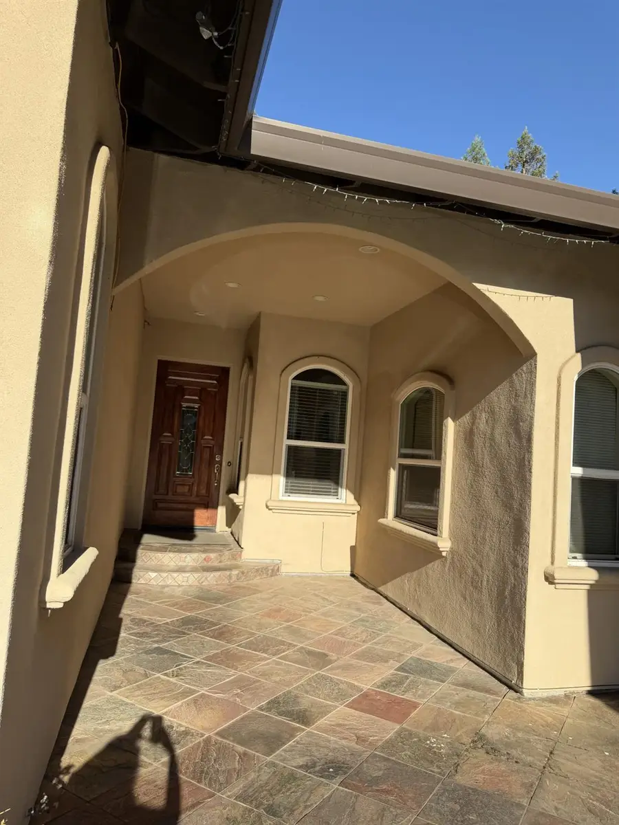 3422 Marshall Avenue, Carmichael, CA 95608 - #2