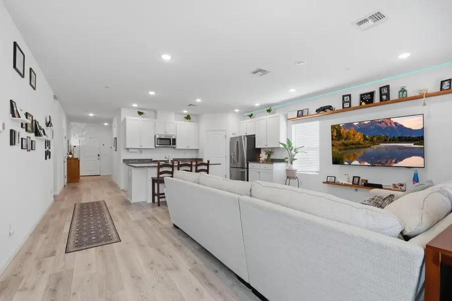 1108 Elm Terrace Way, Wheatland, CA 95692 - #2