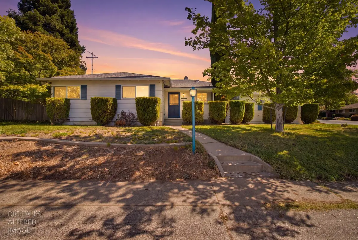 5000 Crestview Drive, Carmichael, CA 95608 - #1
