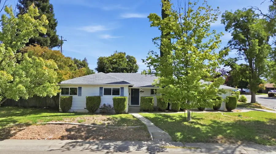 5000 Crestview Drive, Carmichael, CA 95608 - #3