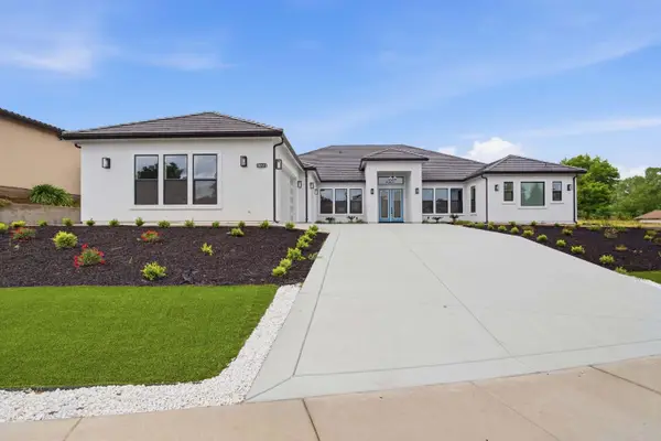 10221 Savannah Court, Oakdale, CA 95361