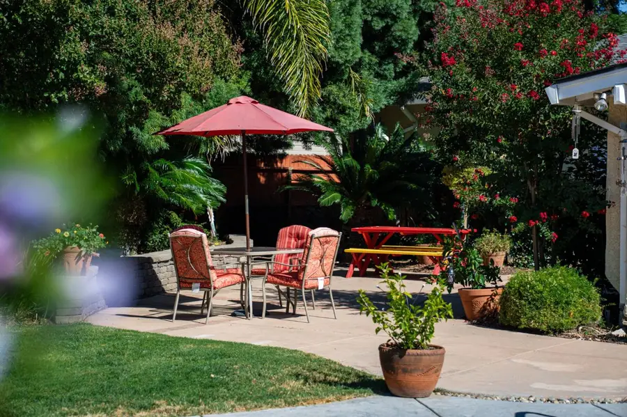 5108 Laurelview Avenue, Carmichael, CA 95608 - #3