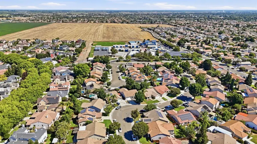 947 Forecast Lane, Tracy, CA 95377 - #3