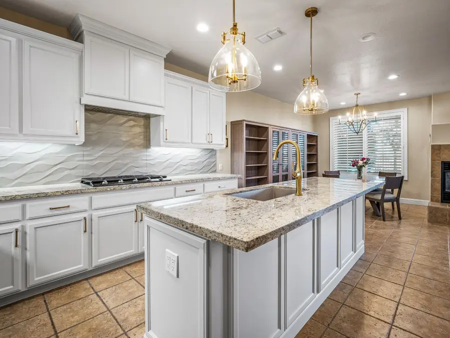 524 Silvaner Court, El Dorado Hills, CA 95762 - #2