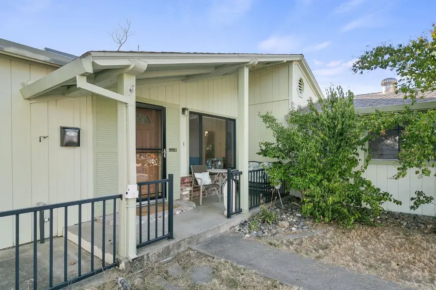 4949 H Parkway, Sacramento, CA 95823 - #2