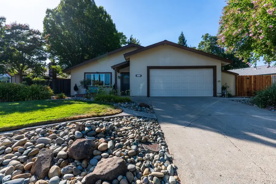 8025 Larwin Drive, Citrus Heights, CA 95610 - #3