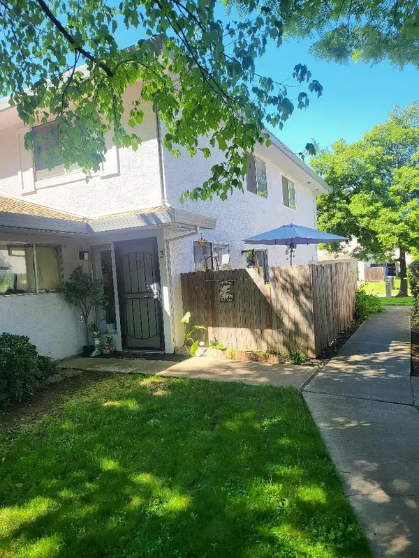 4702 Greenholme Drive #3, Sacramento, CA 95842