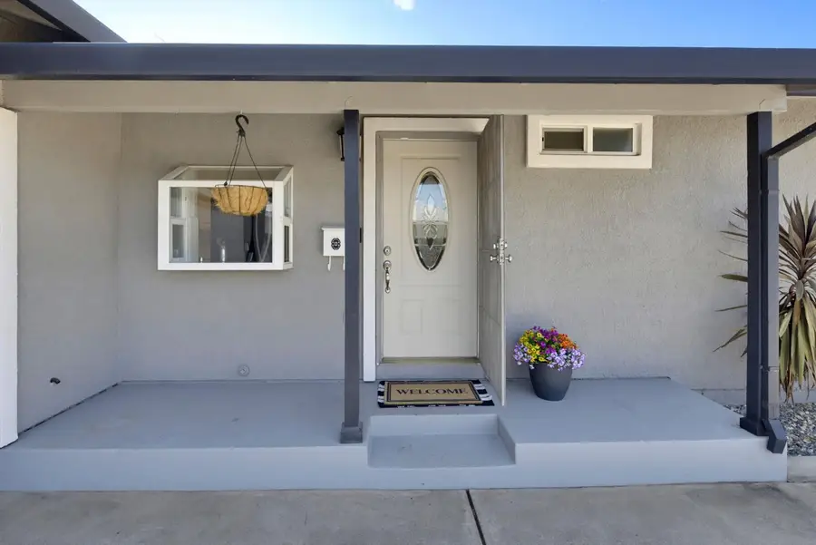 9894 Meteor Drive, Sacramento, CA 95827 - #3