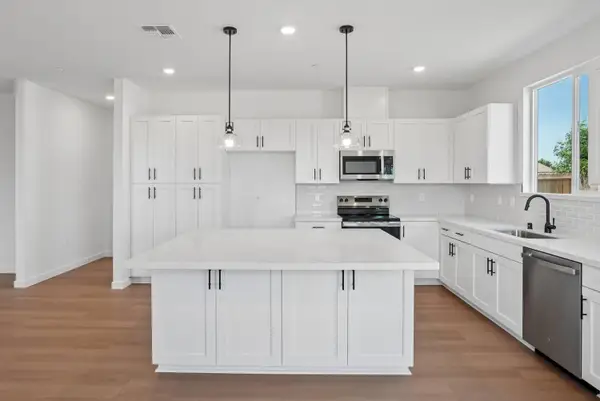 3852 Alexander Circle, Olivehurst, CA 95961