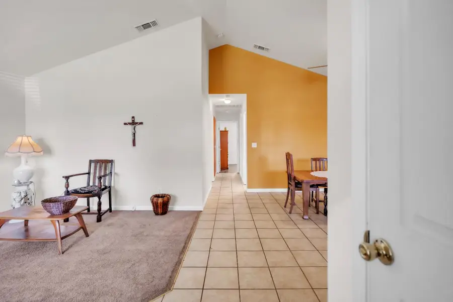 4688 Pacific Avenue, Olivehurst, CA 95961 - #3
