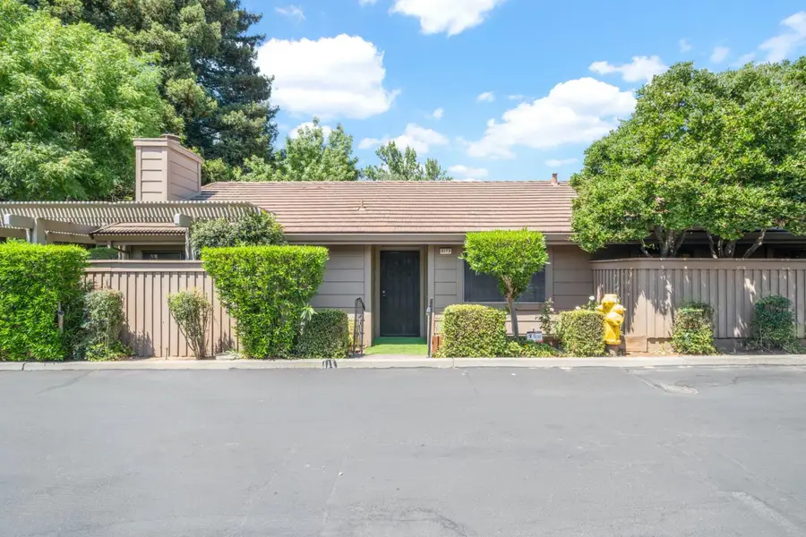 8173 Rose Vine Lane, Fair Oaks, CA 95628 - #2