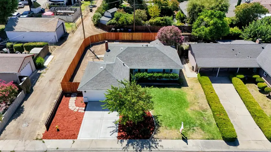 1813 Enslen Avenue, Modesto, CA 95350 - #2