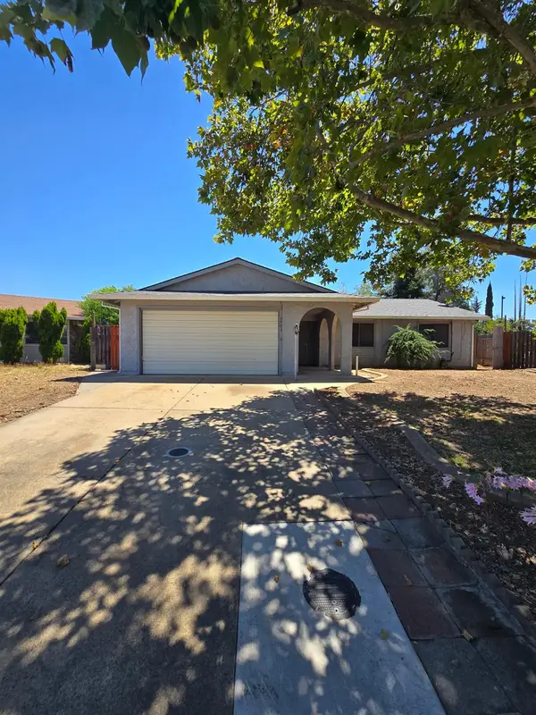 7705 Rock Creek, Sacramento, CA 95824