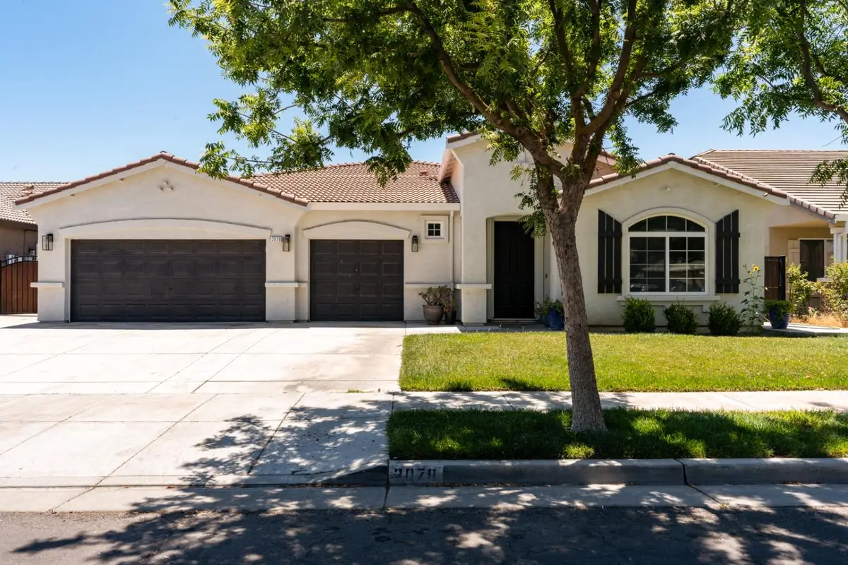 2078 Venezia Street, Los Banos, CA 93635 - #1