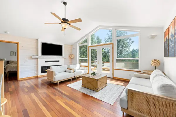 740 Washington Irving Drive, Colfax, CA 95713