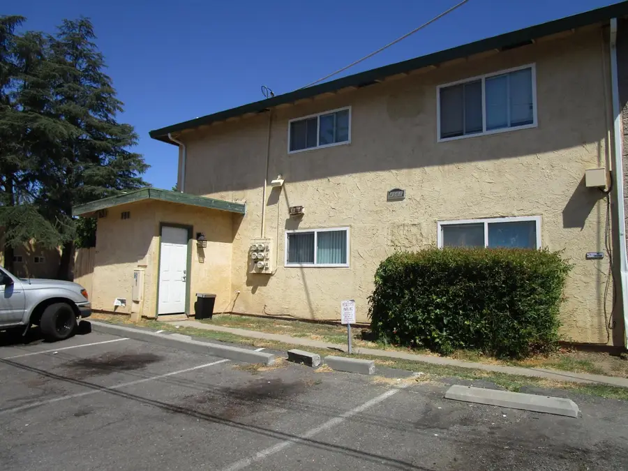 4561 Ashcroft Avenue, Sacramento, CA 95841 - #3