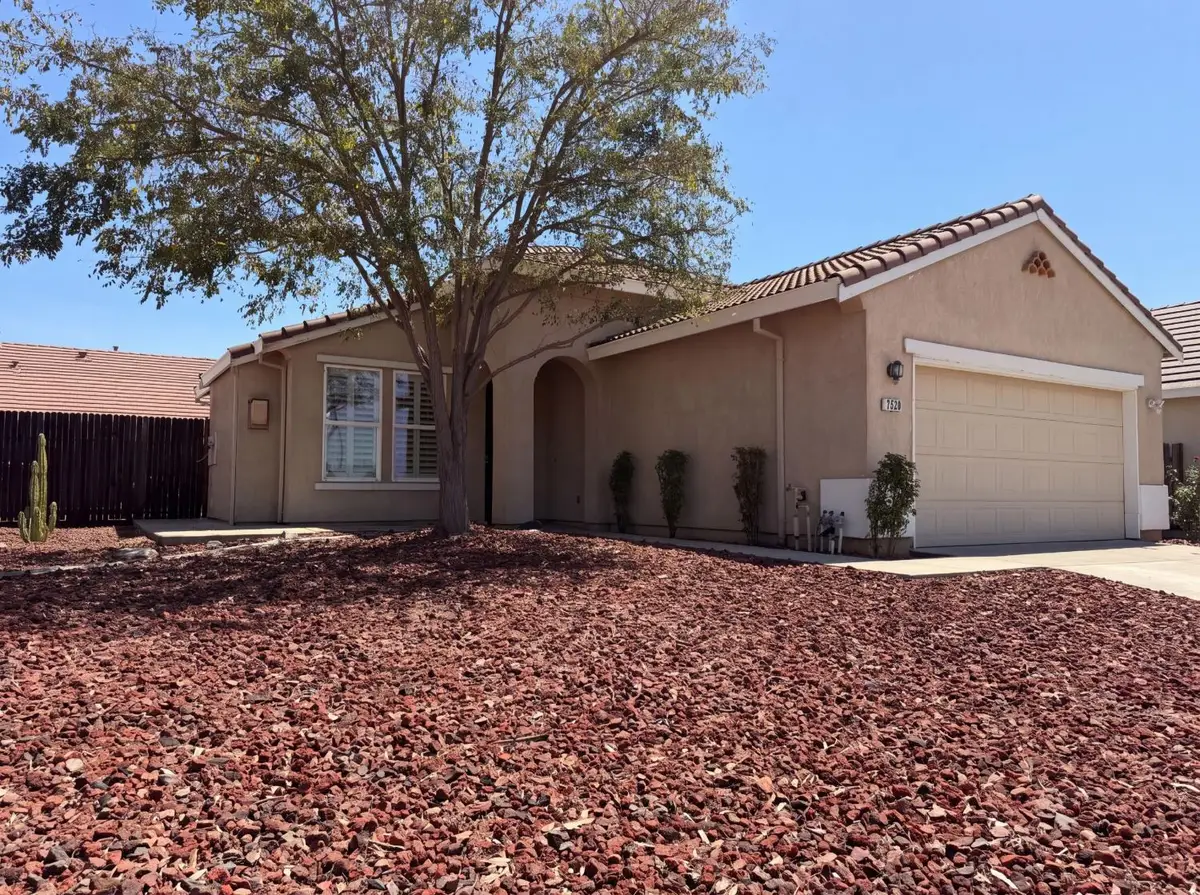 7520 Elverta Rail Way, Rio Linda, CA 95673 - #1