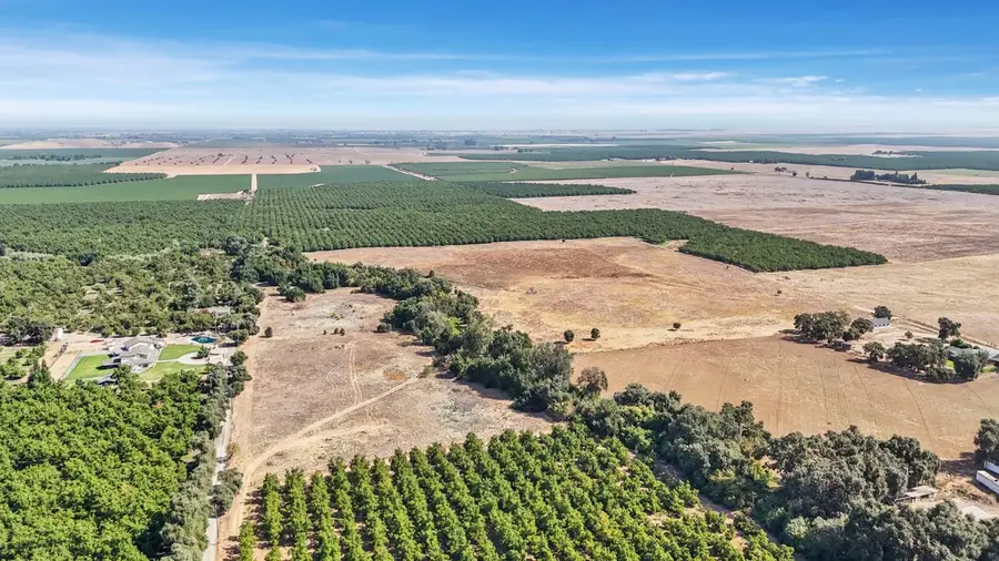 18651 E Messick Road, Linden, CA 95236 - #3