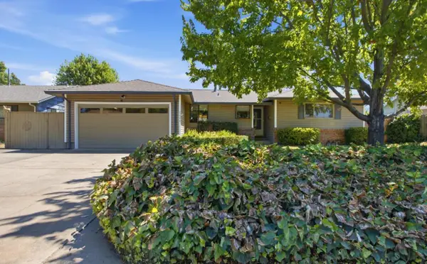 2609 Aramon Drive, Rancho Cordova, CA 95670