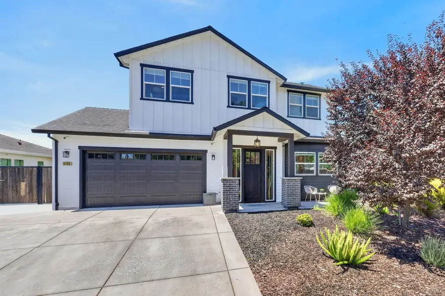 3705 Mackenzie Lane, Carmichael, CA 95608 - #3