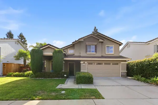 9401 Windrunner Lane, Elk Grove, CA 95758