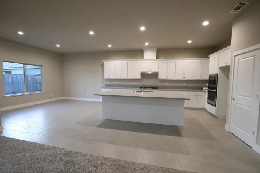 1241 Heavenly Circle, Stockton, CA 95209 - #3