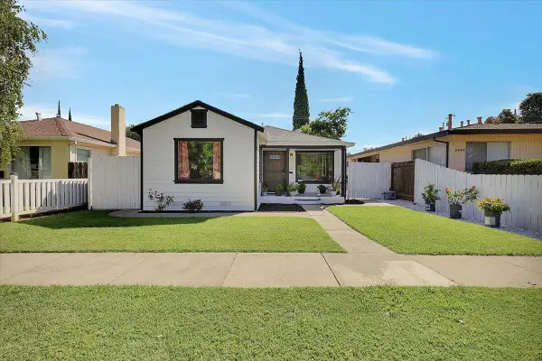 826 Vermont Street, Gridley, CA 95948