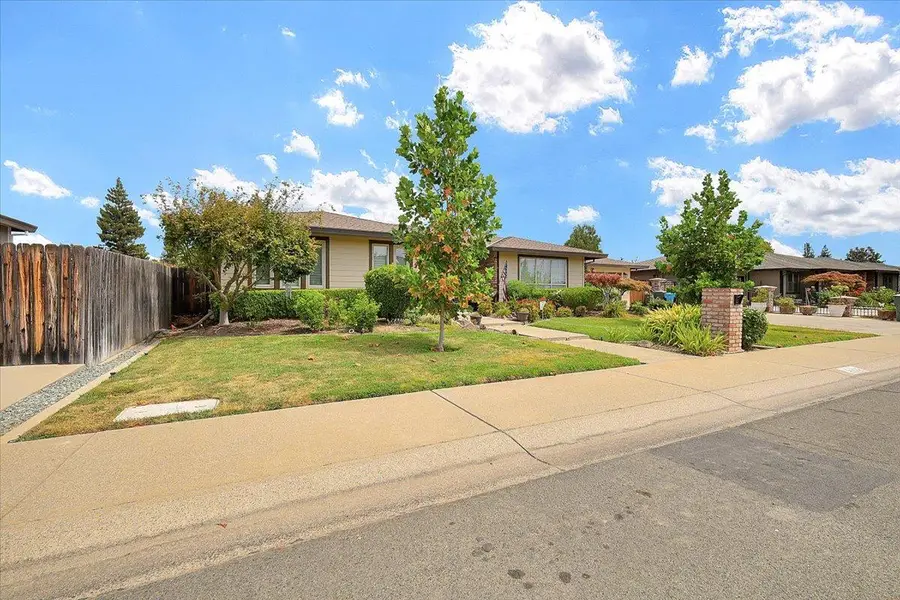 1641 Paula, Yuba City, CA 95993 - #2