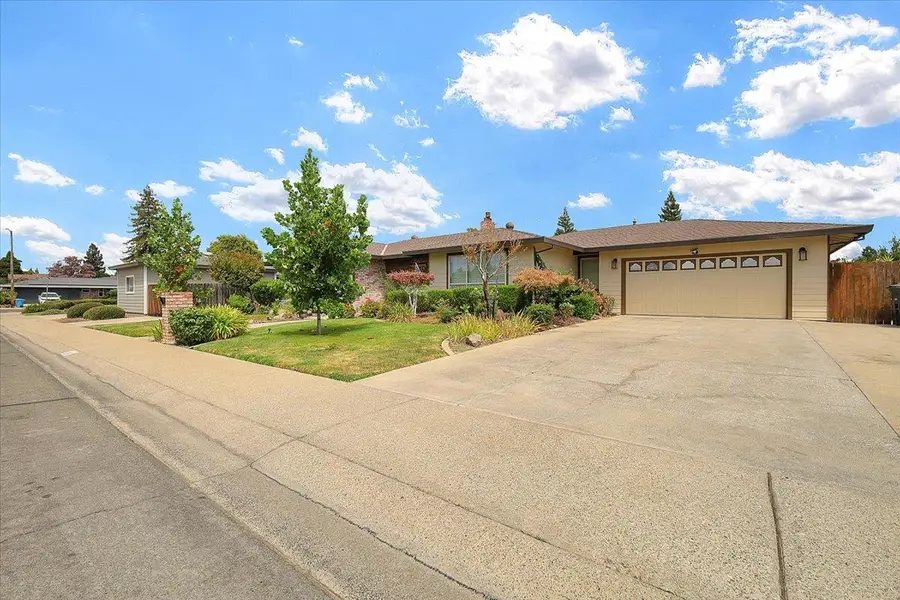 1641 Paula, Yuba City, CA 95993 - #3