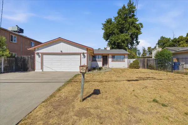 6332 Logan Street, Sacramento, CA 95824
