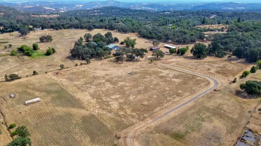 2970 Sierra Vista Road, Rescue, CA 95672 - #3