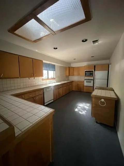 3402 21st Avenue, Sacramento, CA 95820 - #3