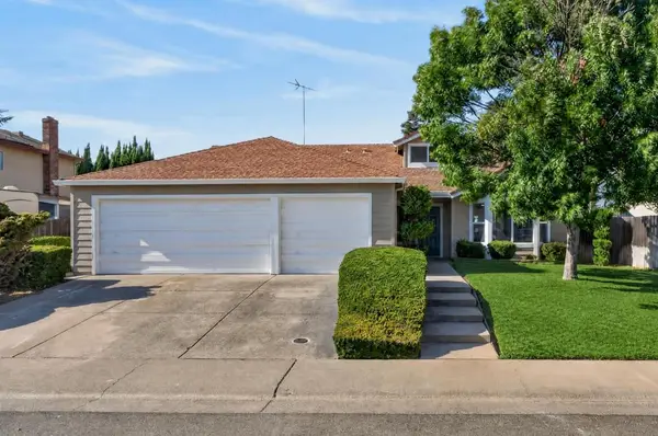 9055 Grouse Meadow Drive, Elk Grove, CA 95624