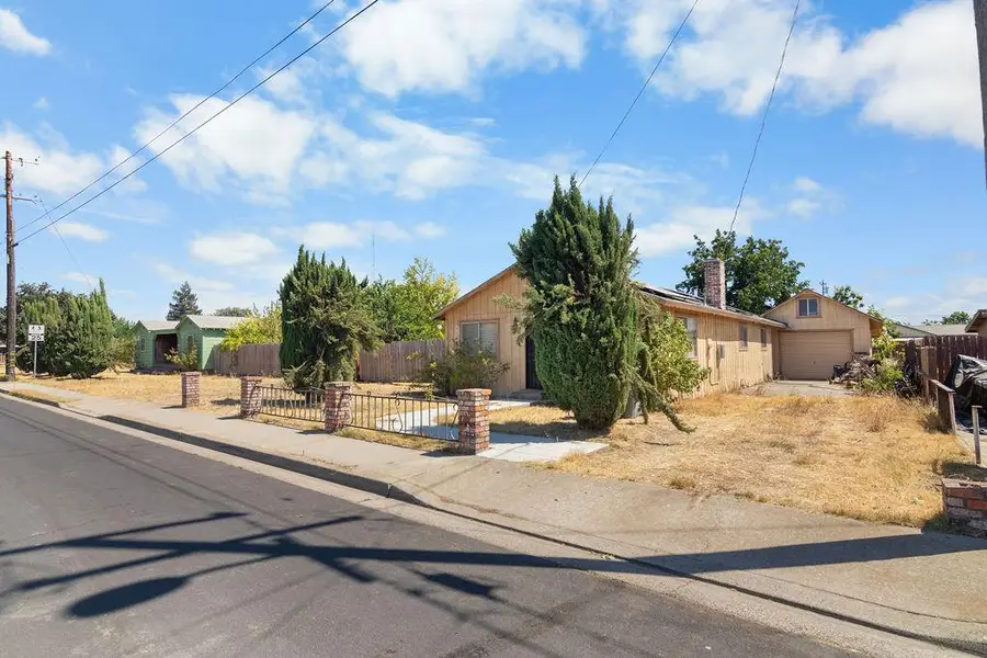 3630 Nevada Avenue, Riverbank, CA 95367 - #2