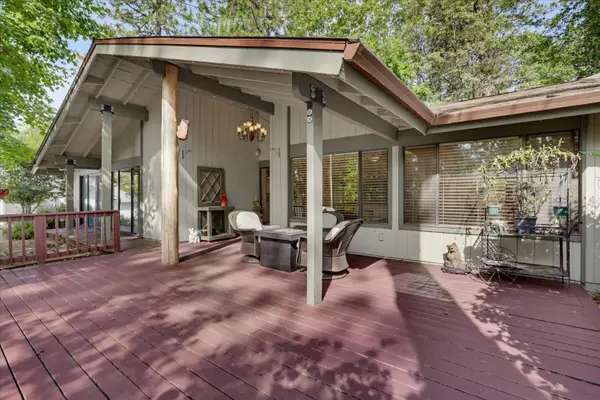 11594 Alta Sierra Drive, Grass Valley, CA 95949