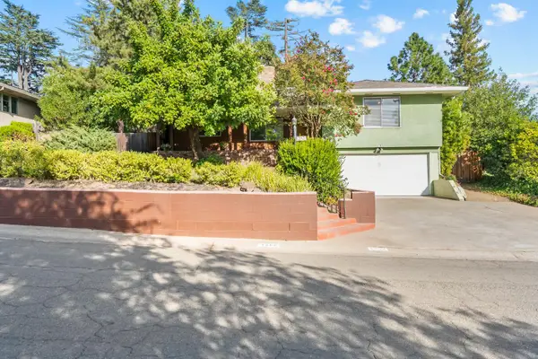 1258 Ridgeway Drive, Sacramento, CA 95822