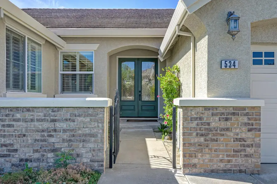 534 Sawka Drive, Auburn, CA 95603 - #2