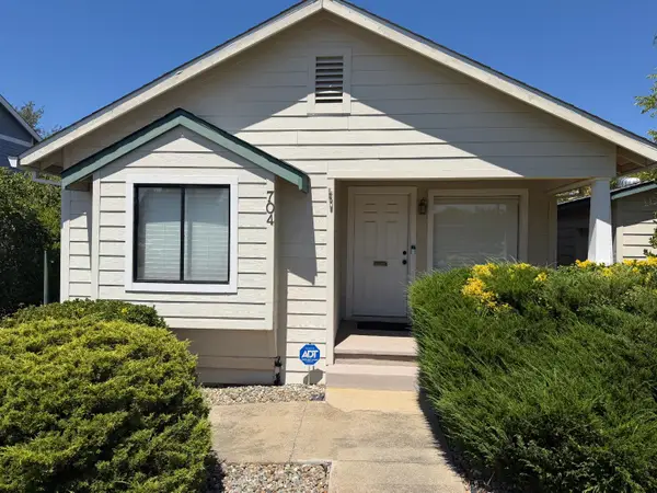 704 Natoma Street, Folsom, CA 95630