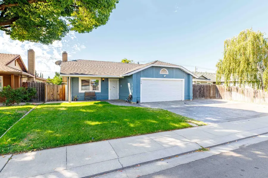 644 Swallow Drive, Manteca, CA 95336 - #2