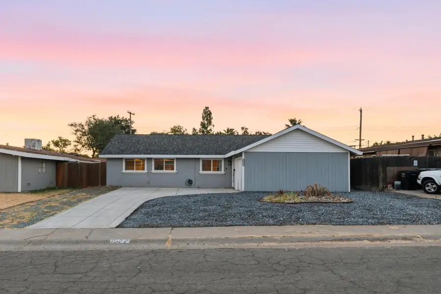 6577 Thomas Drive, North Highlands, CA 95660 - #3