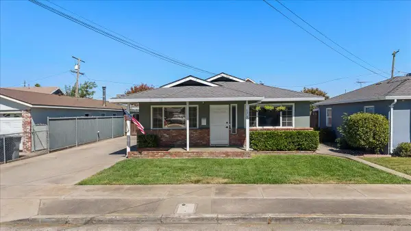 173 N Bryan Avenue, Oakdale, CA 95361