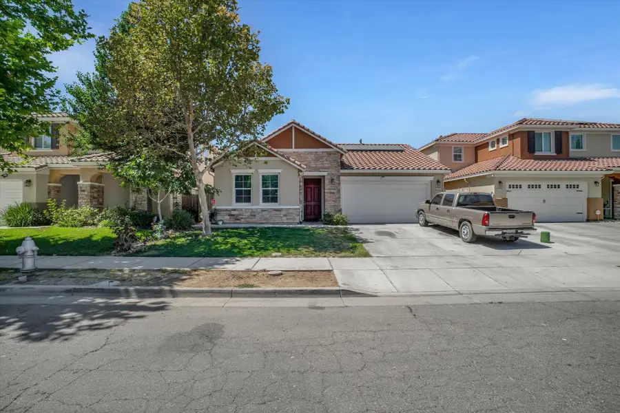 1525 Mayweed Dr, Los Banos, CA 93635 - #2